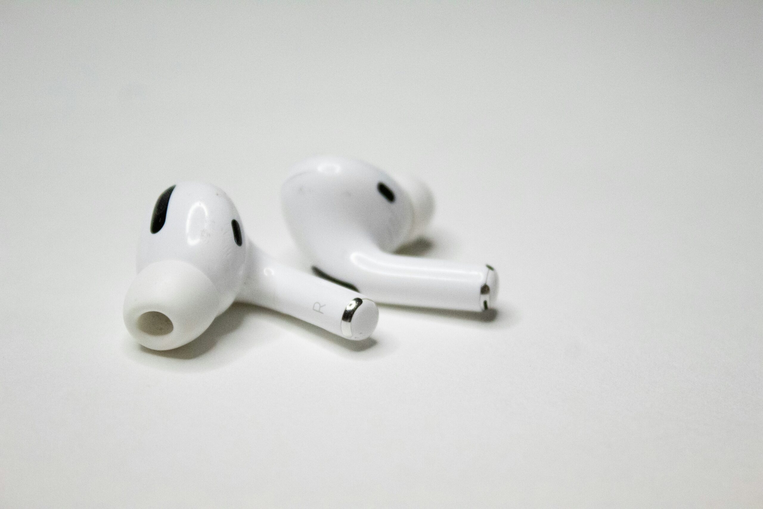 The Best Budget Earbuds for Redmi Phones in 2025